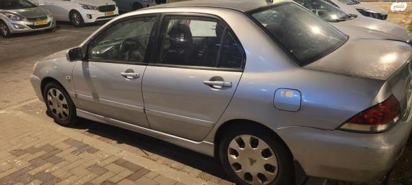 מיצובישי לנסר קלאסיק Executive אוט' 1.6 (98 כ''ס) בנזין 2008 למכירה במודיעין עילית