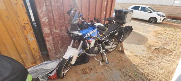 אפריליה Aprilia Tuareg 660 (2023)