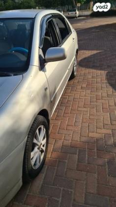 טויוטה קורולה GLI אוט' 1.6 (110 כ''ס) בנזין 2007 למכירה בפתח תקווה