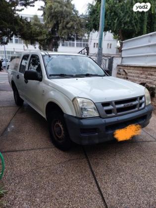 איסוזו 2X4 D-MAX B דאבל קבינה ידני דיזל 3.0 (131 כ"ס) דיזל 2005 למכירה בנהריה