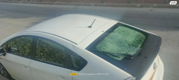 טויוטה פריוס GLI הייבריד אוט' 1.8 (99 כ"ס) בנזין 2013 למכירה במבשרת ציון