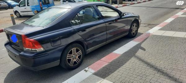 וולוו S60 אוט' 2.4 (140 כ''ס) בנזין 2008 למכירה ברמת גן
