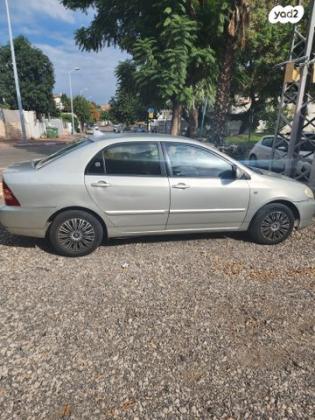 טויוטה קורולה GLI אוט' 1.6 (110 כ''ס) בנזין 2005 למכירה בפתח תקווה