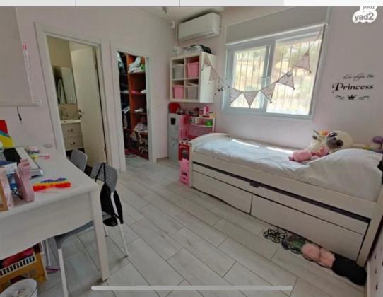 אריה ורשבסקי 15 (חומת שמואל;הר חומה)