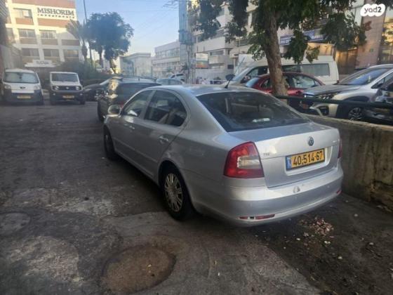 סקודה אוקטביה Ambiente אוט' 1.4 (122 כ''ס) בנזין 2010 למכירה בכפר סבא