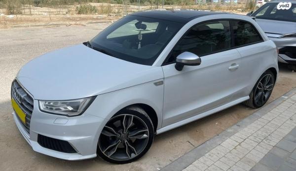 אאודי A1 4X4 S1 ידני 3 דל' 2.0 (231 כ"ס) בנזין 2015 למכירה בגן הדרום