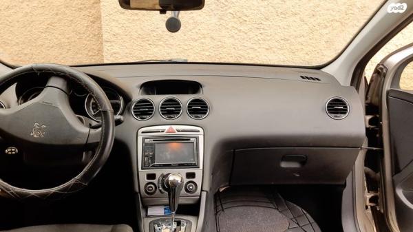 פיג'ו 308 Comfort Plus אוט' 1.6 (120 כ"ס) בנזין 2011 למכירה בחיפה