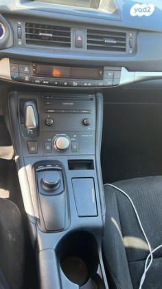 לקסוס CT200H Luxury הייבריד אוט' 1.8 (99 כ"ס) בנזין 2016 למכירה בלוד
