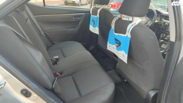 טויוטה קורולה Sun אוט' 1.6 (132 כ"ס) בנזין 2014 למכירה ברמת גן