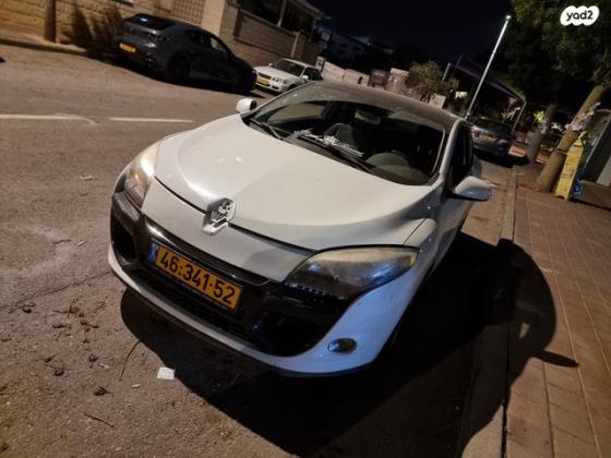 רנו מגאן קופה / ספורט Expression קופה ידני פנורמי 1.2 (115 כ''ס) בנזין 2013 למכירה באלעד