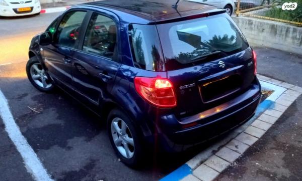 סוזוקי SX4 GLX-HB הצ'בק אוט' 1.6 (107 כ''ס) בנזין 2009 למכירה בחיפה