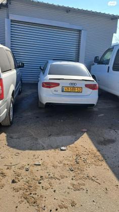 אאודי A4 Executive אוט' 1.8 (170 כ''ס) בנזין 2014 למכירה בטייבה