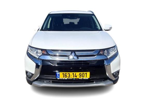 מיצובישי אאוטלנדר Instyle אוט' 7 מק' 2.0 (150 כ"ס) בנזין 2017 למכירה ב