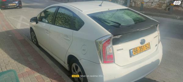 טויוטה פריוס GLI הייבריד אוט' 1.8 (99 כ"ס) בנזין 2013 למכירה במבשרת ציון