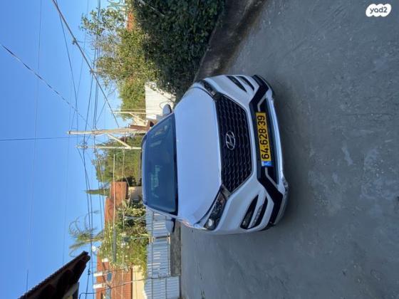 יונדאי טוסון Supreme אוט' בנזין 2.0 (155 כ''ס) בנזין 2016 למכירה בראש העין