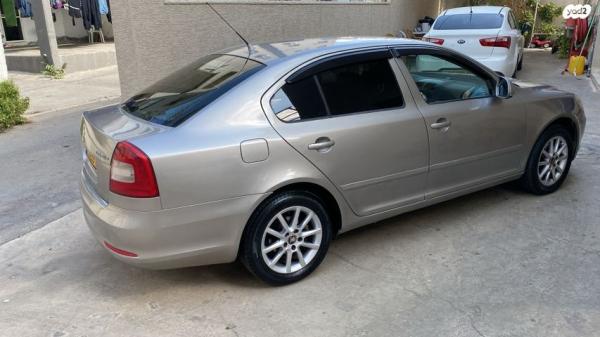 סקודה אוקטביה Ambiente אוט' 1.2 (105 כ''ס) בנזין 2012 למכירה בעכו