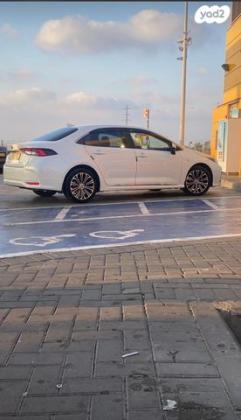 טויוטה קורולה הייבריד Limited סדאן אוט' 1.8 (98 כ''ס) בנזין 2022 למכירה בבאר שבע