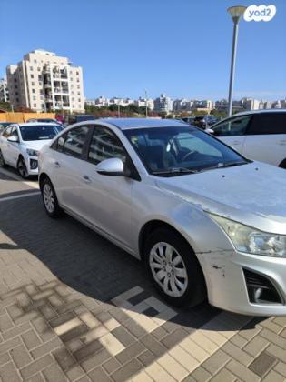שברולט קרוז LT סדאן אוט' 1.6 (117 כ"ס) בנזין 2013 למכירה בנתניה