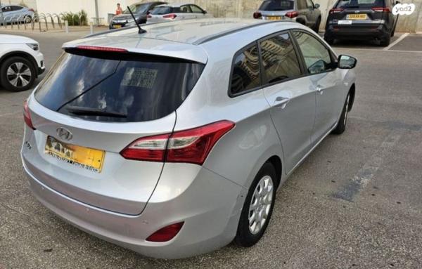 יונדאי i30 Inspire סטיישן אוט' 1.6 (135 כ"ס) בנזין 2013 למכירה באופקים