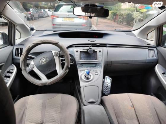 טויוטה פריוס GLI הייבריד אוט' 1.8 (99 כ"ס) בנזין 2009 למכירה בפתח תקווה