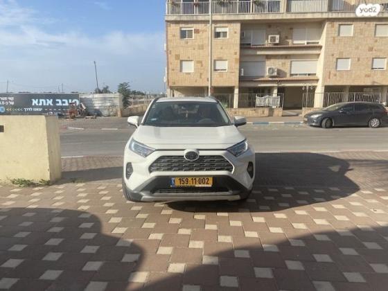 טויוטה RAV4 ארוך 4X2 Experience אוט' 2.0 (175 כ''ס) בנזין 2020 למכירה בקרית אתא