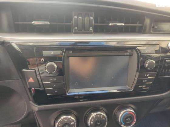 טויוטה קורולה Sun אוט' 1.6 (132 כ"ס) בנזין 2014 למכירה בקרית מוצקין