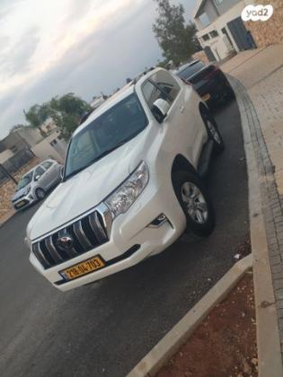 טויוטה לנד קרוזר קצר 4X4 Luxury SWB אוט' 3 דלתות דיזל 2.8 (204 כ''ס) דיזל 2022 למכירה בראש פינה