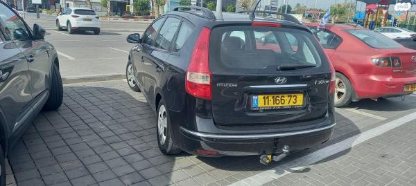 יונדאי i30CW Inspire סטיישן אוט' 1.6 (126 כ''ס) בנזין 2010 למכירה בבית יוסף