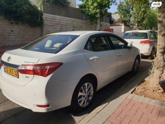 טויוטה קורולה GLI-FL אוט' 1.6 (132 כ''ס) [2013-2016] בנזין 2015 למכירה במבשרת ציון