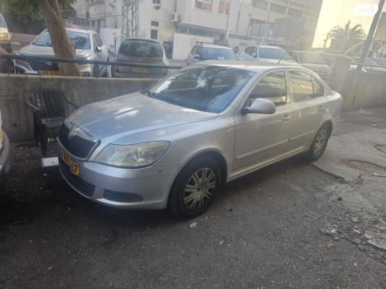 סקודה אוקטביה Ambiente אוט' 1.4 (122 כ''ס) בנזין 2010 למכירה בכפר סבא