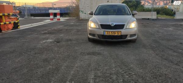 סקודה אוקטביה Ambiente אוט' 1.2 (105 כ''ס) בנזין 2012 למכירה בדבוריה