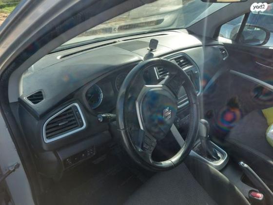 סוזוקי SX4 קרוסאובר GLX אוט' 1.6 (118 כ''ס) בנזין 2014 למכירה באור יהודה