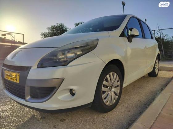 רנו סניק דור 3 (2009-2014) EX אוט' 2.0 (143 כ''ס) בנזין 2011 למכירה בבאר שבע