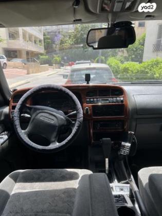 איסוזו טרופר ארוך 4X4 S אוט' דיזל 3.0 (159 כ''ס) דיזל 2004 למכירה בהרצליה