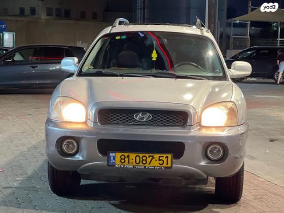 יונדאי סנטה פה 4X4 GLS אוט' בנזין 5 מק' 2.7 (170 כ''ס) בנזין 2004 למכירה בחיפה