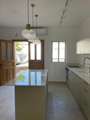 יחידת דיור 4 חדרים להשכרה ברינתיה | האורנים | אורנים