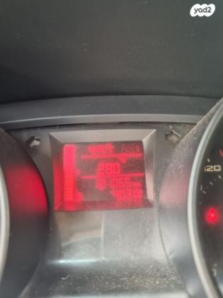 סיאט איביזה Reference ידני 5 דל' 1.4 (85 כ"ס) בנזין 2012 למכירה בחדרה