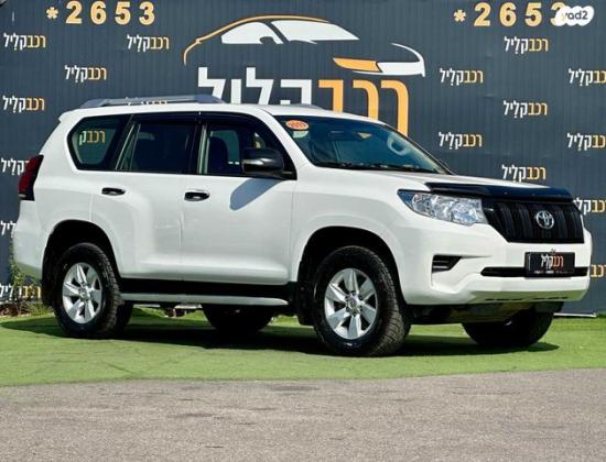 טויוטה לנד קרוזר ארוך 4X4 TS אוט' דיזל 7 מק' 2.8 (177 כ''ס) דיזל 2019 למכירה בחיפה