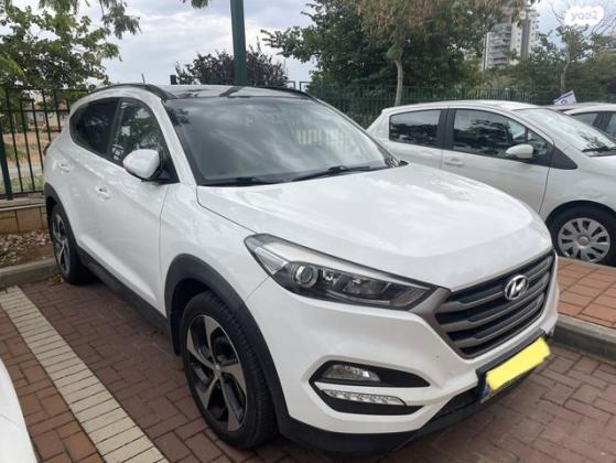 יונדאי טוסון Open Sky אוט' בנזין 2.0 (155 כ"ס) בנזין 2017 למכירה ברחובות