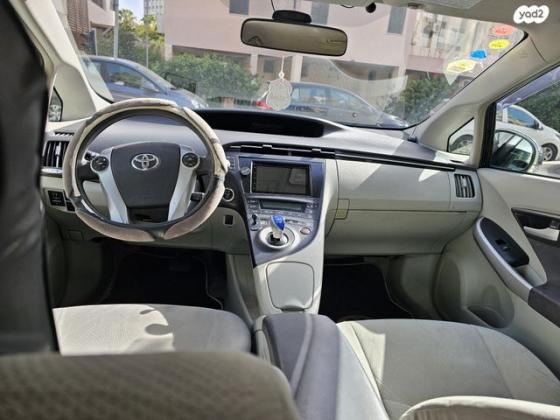 טויוטה פריוס GLI הייבריד אוט' 1.8 (99 כ"ס) בנזין 2011 למכירה בירושלים