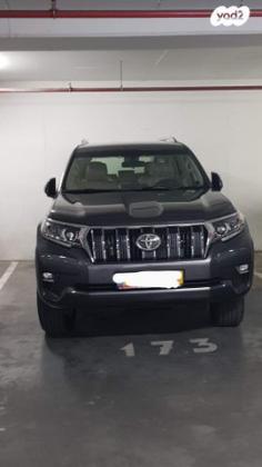 טויוטה לנד קרוזר ארוך 4X4 Select אוט' דיזל 7 מק' 2.8 (177 כ"ס) דיזל 2019 למכירה בחולון