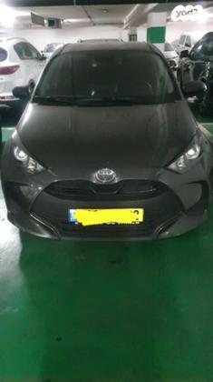 טויוטה יאריס Style אוט' 1.5 (125 כ"ס) בנזין 2020 למכירה ברמת גן