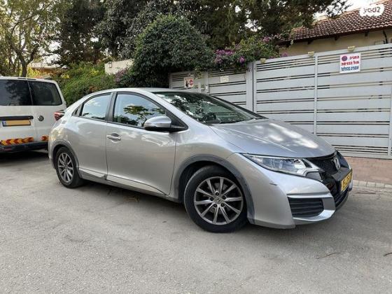 הונדה סיוויק האצ'בק החדשה Comfort אוט' 1.8 (142 כ''ס) בנזין 2017 למכירה ברמת גן