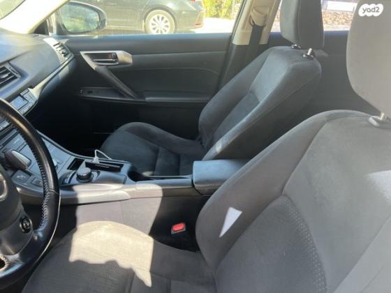 לקסוס CT200H Luxury הייבריד אוט' 1.8 (99 כ"ס) בנזין 2016 למכירה בלוד