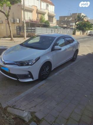 טויוטה קורולה Limited אוט' 1.6 (132 כ''ס) בנזין 2018 למכירה בקרית אתא