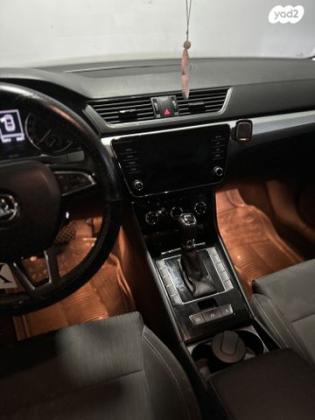 סקודה סופרב (עד 2019) L&K אוט' 2.0 (220 כ''ס) בנזין 2018 למכירה בחיפה