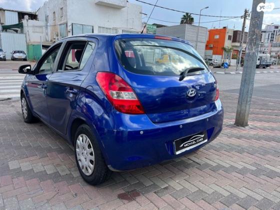 יונדאי i20 Inspire אוט' 1.4 (100 כ"ס) [2009-2015] בנזין 2011 למכירה בפתח תקווה