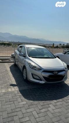 יונדאי i30 Inspire סטיישן אוט' 1.6 (135 כ"ס) בנזין 2014 למכירה באילת