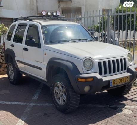 ג'יפ / Jeep ליברטי (עד 2013) 4X4 Sport אוט' דיזל 2.8 (163 כ''ס) דיזל 2004 למכירה בלוד
