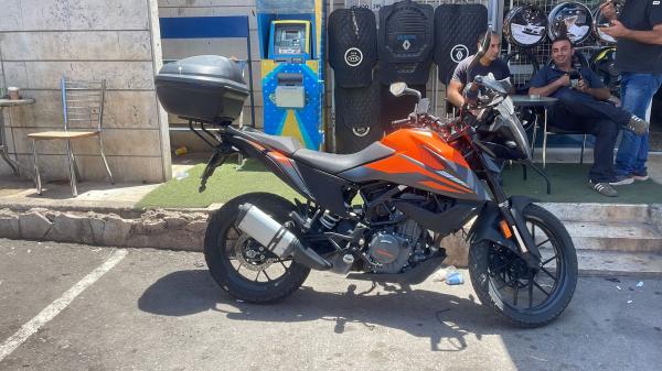 ק.ט.מ אדוונצר 390 (2021)